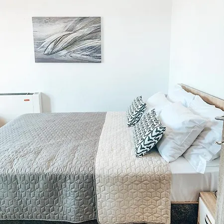 Siblings Apartment
