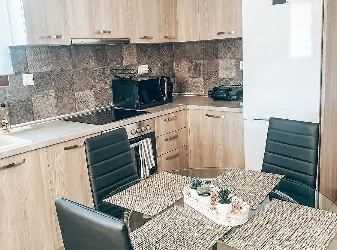 公寓 Siblings 尼基季